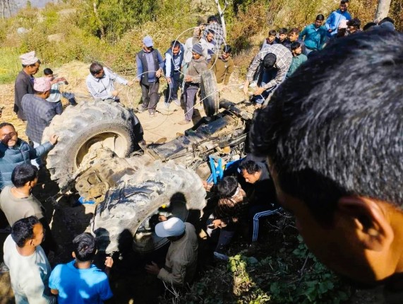 अछाम ट्याक्टर दुर्घटनामा ज्यान गुमाएका पाँचै जनाको सनाखत